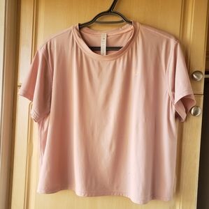 lululemon Pichy Pink Women's Short Sleeve Top